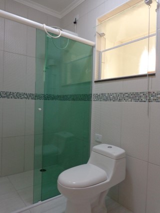 APARTAMENTO COM 03 DORMITÓRIOS